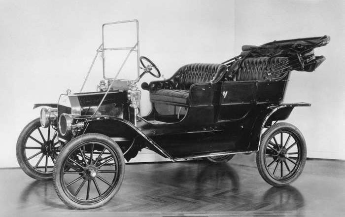 August 12, 1908 – The first Ford Model T is assembled
