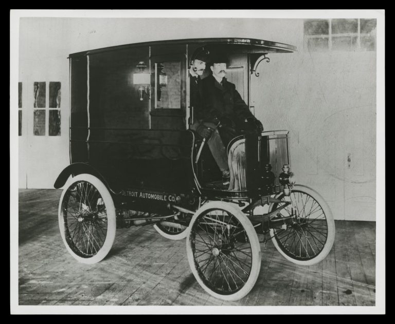 August 5, 1899 Henry Ford starts his first car biz, the Detroit