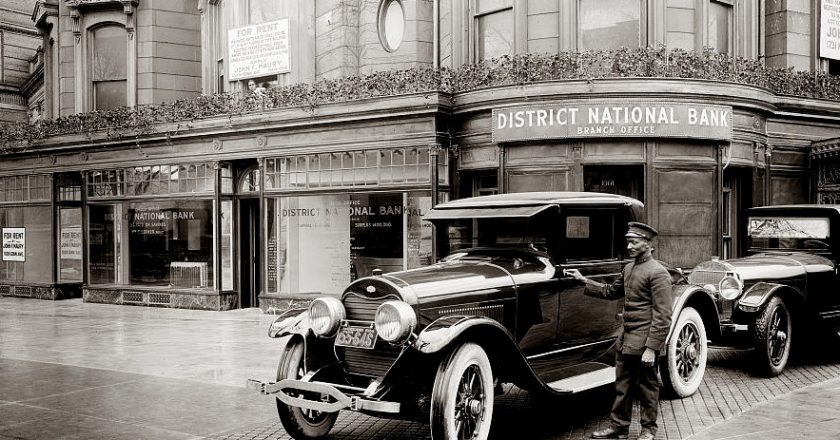 September 16, 1920 – The first Lincoln automobile