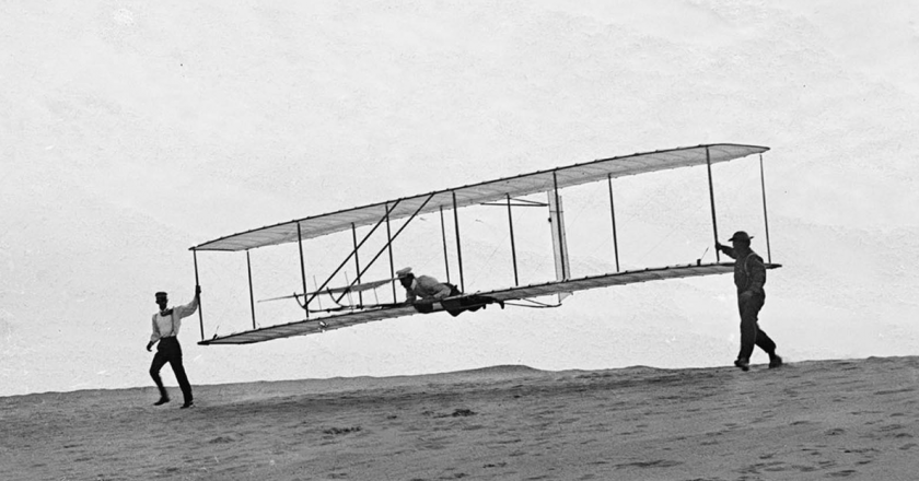 May 22, 1906 – Wright brothers receive a flying machine patent
