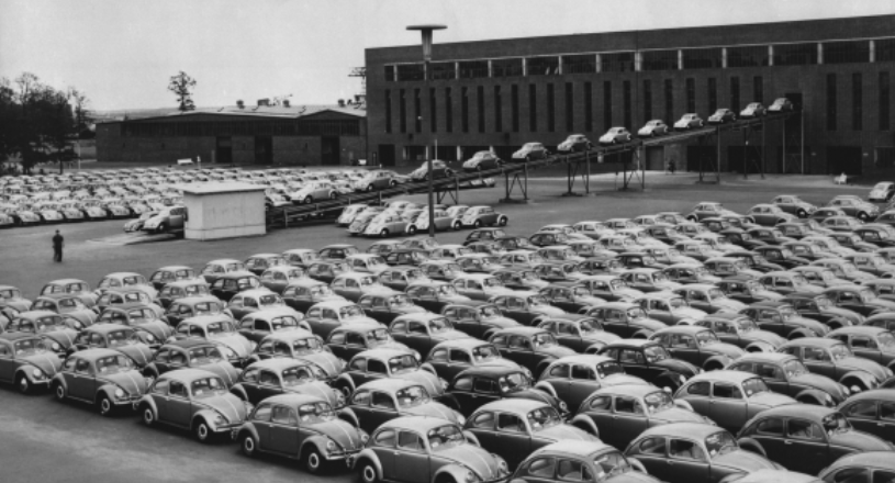 August 5, 1955 – The one millionth VW Beetle