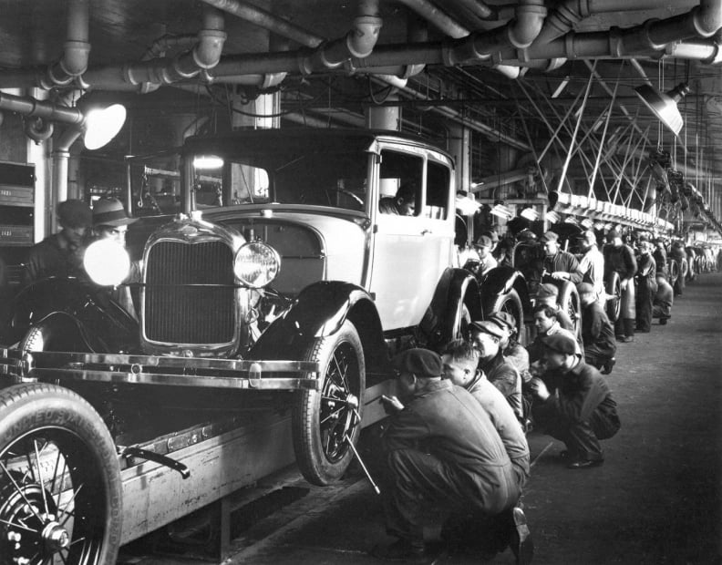 The last Ford Model A left the assembly line on december 7, 1931.